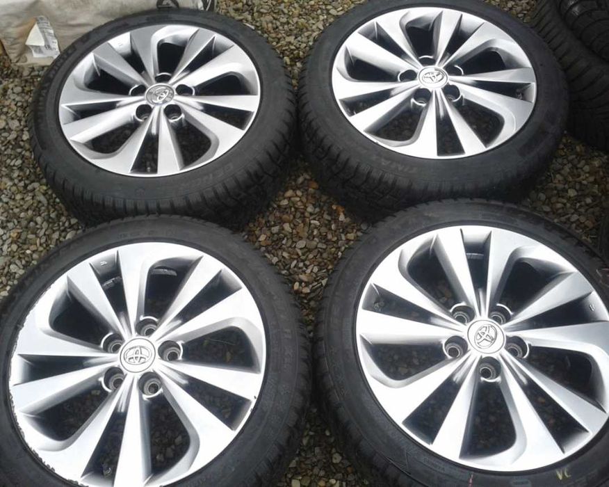 Felgi Alu R17'' 5x114.3 toyota auris corolla szare avensis chr verso