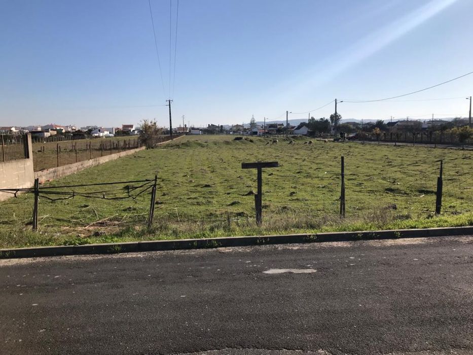 Terreno com 12000m2 nas  fazendas de almeirim