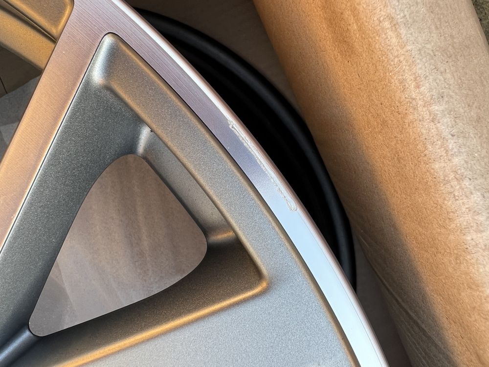 Felga 9,0x20 ET34 Audi A4 A5 RS oryginał 8W0 jak NOWA