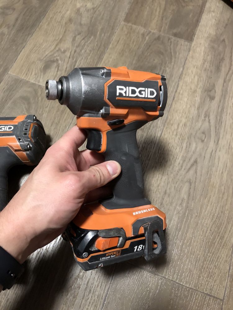 Ridgid R862311 18V + Ridgid R8611506B 18V + 2акб 2Аh + ЗУ