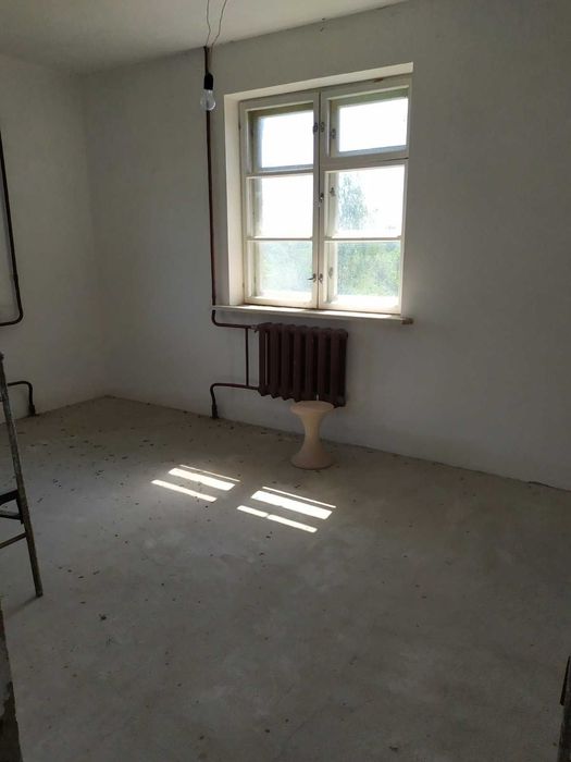 Продам 4-х этажный дом в Селыще Барышевского района Киевской обл.