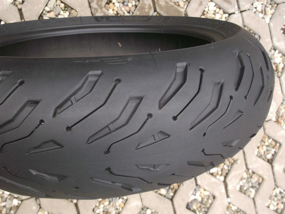 opona 190/55zr17 Michelin Road 6 dot3422 3,5mm cbr r1