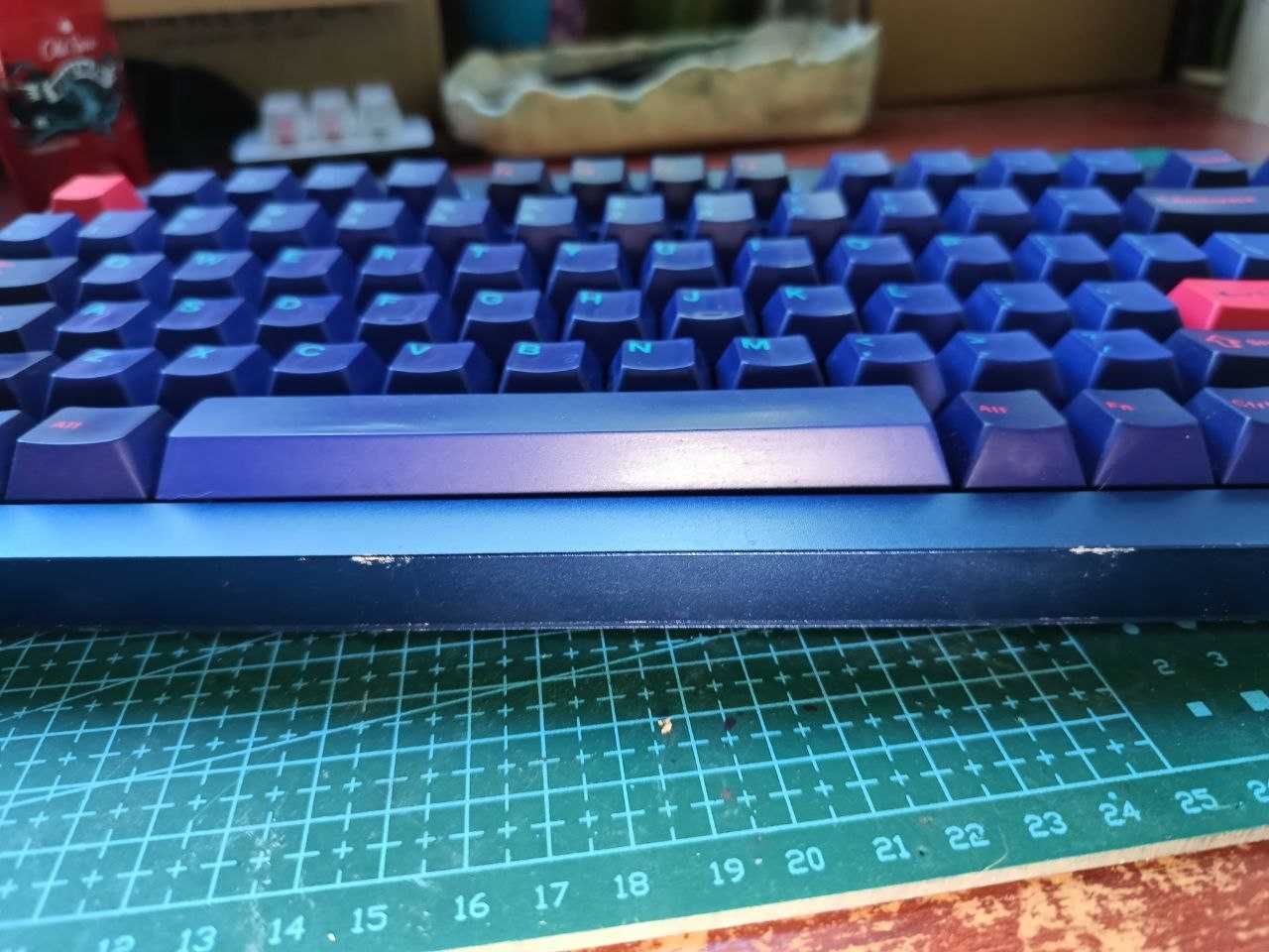 кастомна механічна клавіатура Keychron Q1 + GMK Laser R2