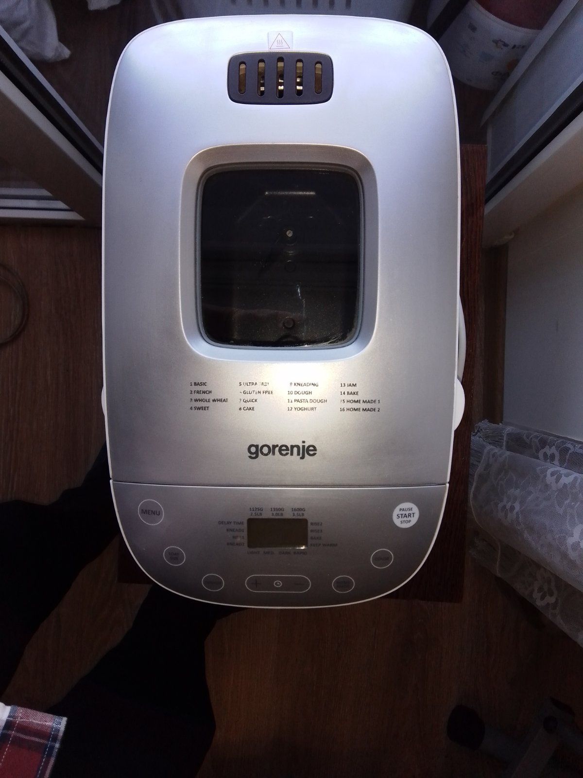 Хлібопіч gorenje bm1600wg