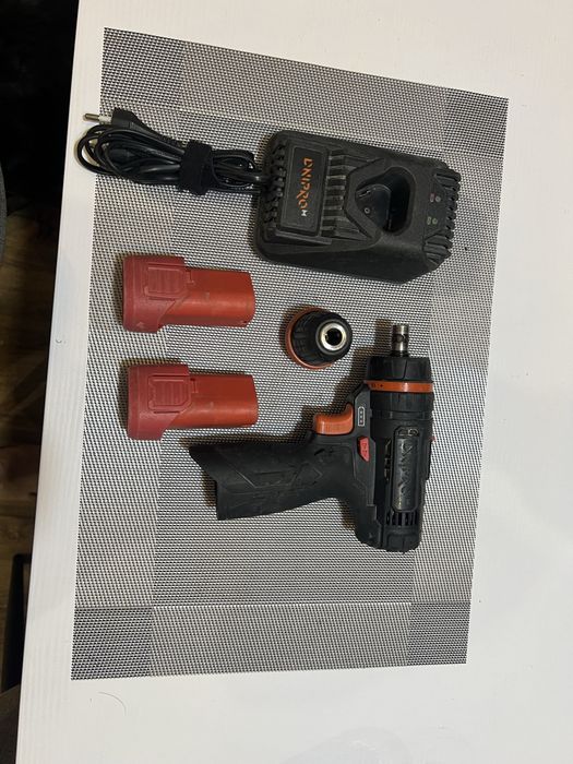 Шуруповерт дніпро М