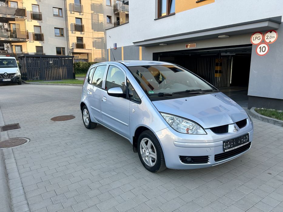 Sprzedam mitsubishi  colt 1,5 bezyna sprowadzony z Niemiec
