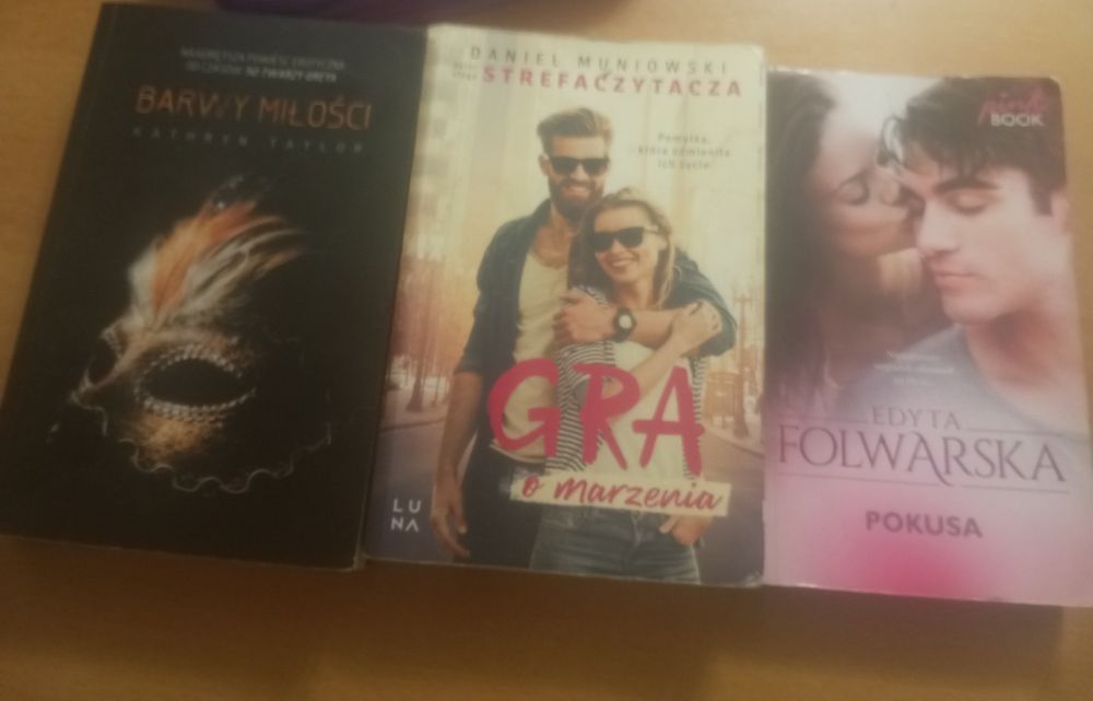 3 książki za 15zl romanse