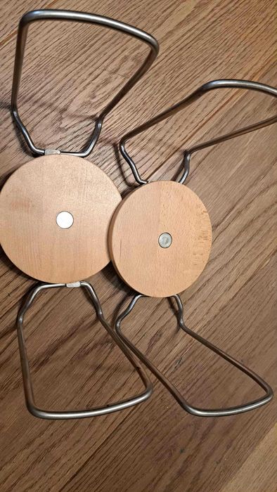 Ikea uchwyty na talerze Variera