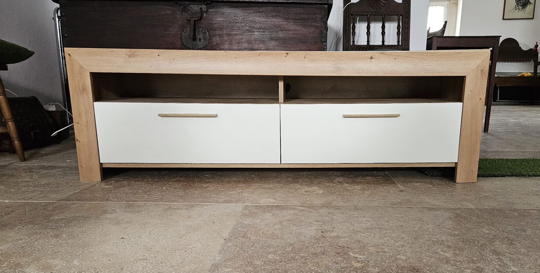 Mesa para Televisão