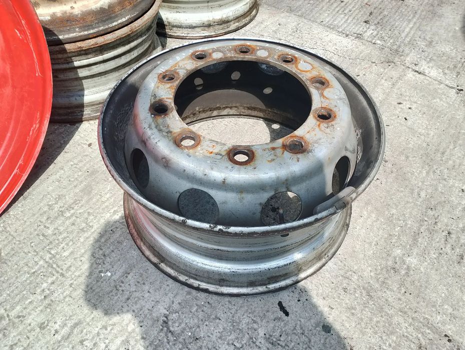 Felga Stalowa R 22.5 x 9  SCANIA MAN DAF Ciężarówka Autobus Przyczepa