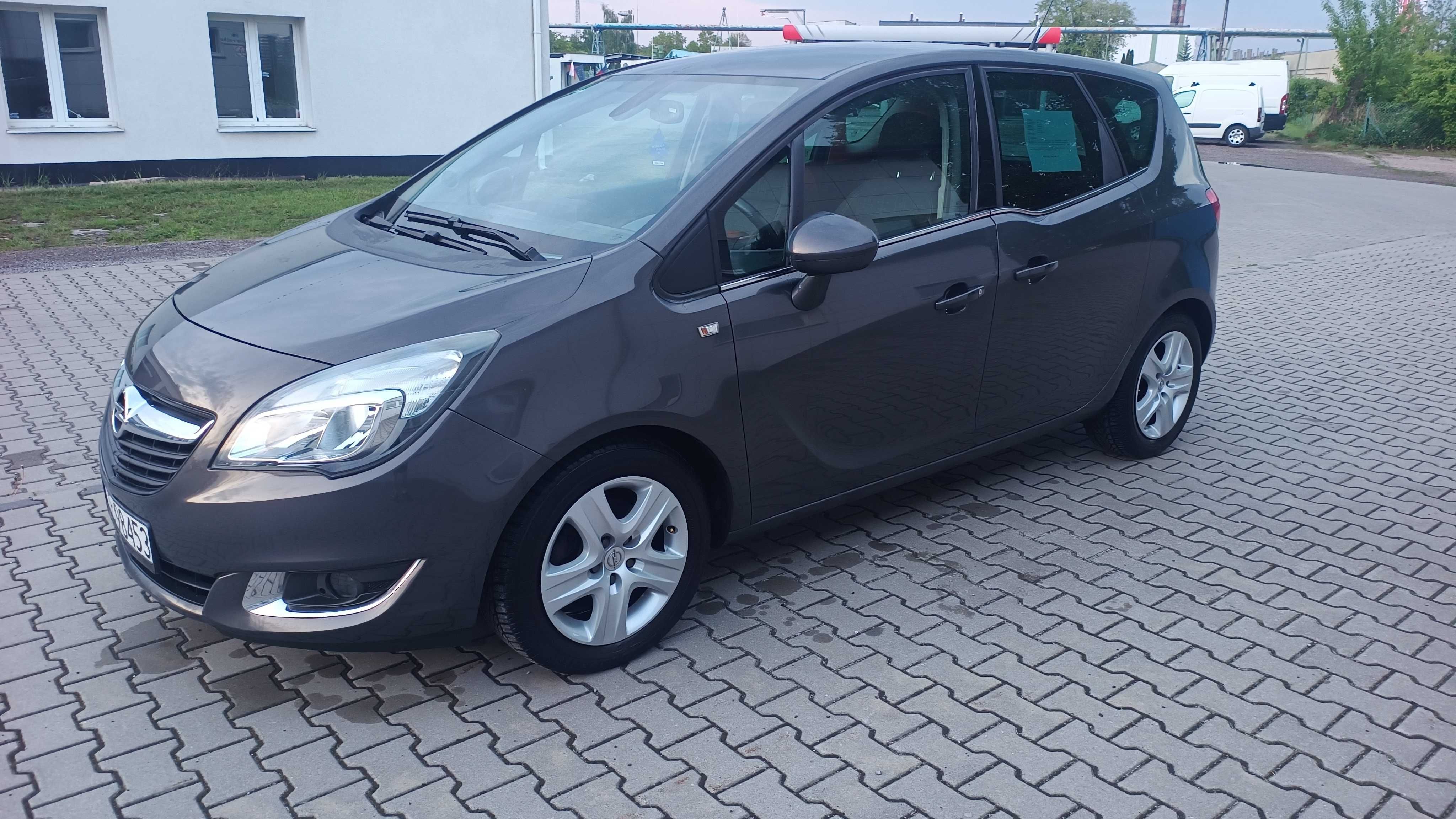 Opel Meriva B / 1.4 T / LPG / 5 biegów / hak / 2014 r. /