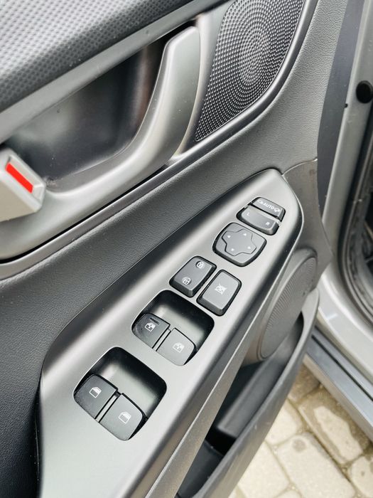 Hyundai Kona Electric 64кВт