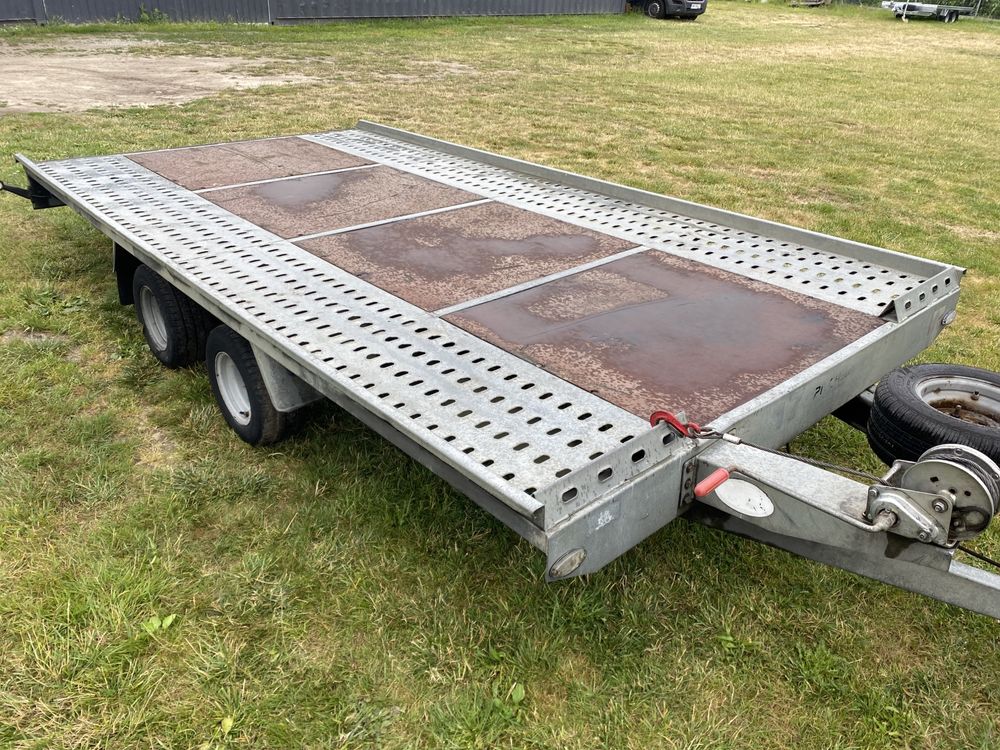 Laweta Niewiadów Martz 4x2 DMC 2000kg
