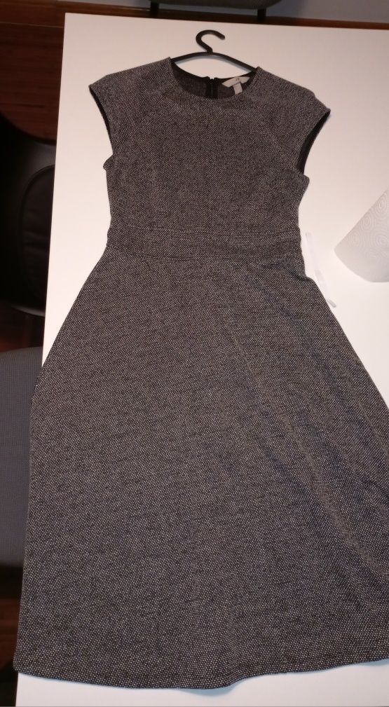 Vestido preto e branco