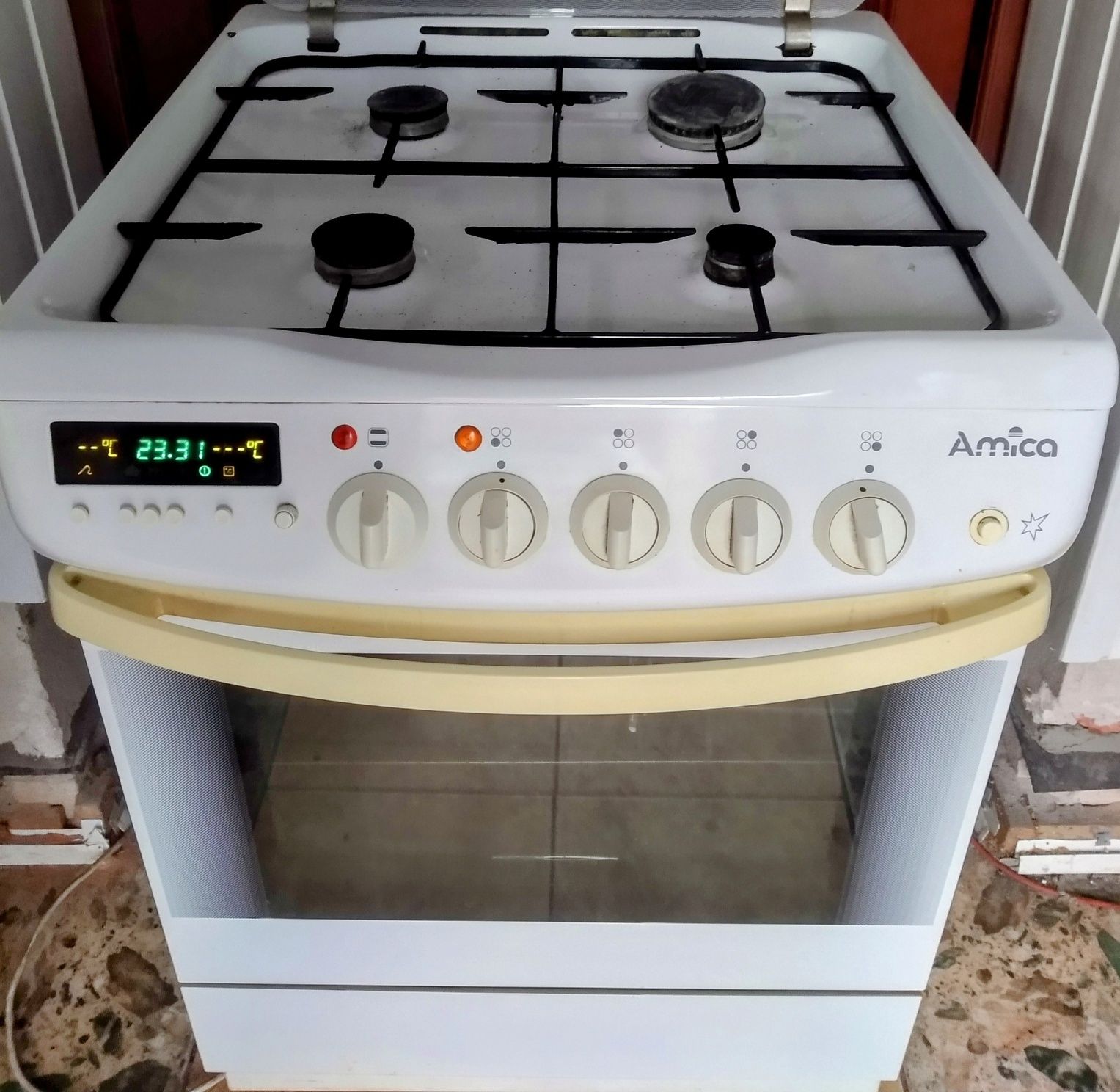 Kuchenka gazowa 60 dowóz