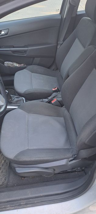 Автомобіль Opel astra H