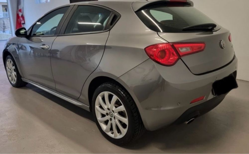 Alfa romeo giulietta 1.6 a diesel 120 cv