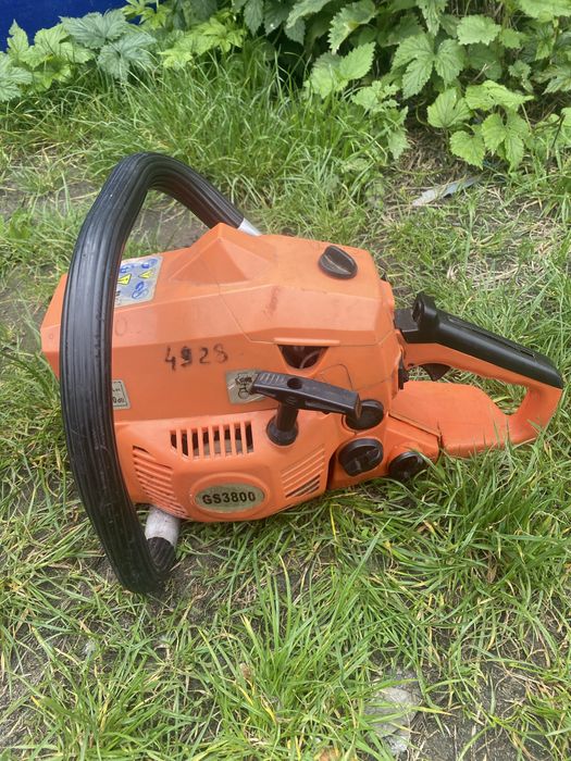 Продам бензопилку Expert GS 3800