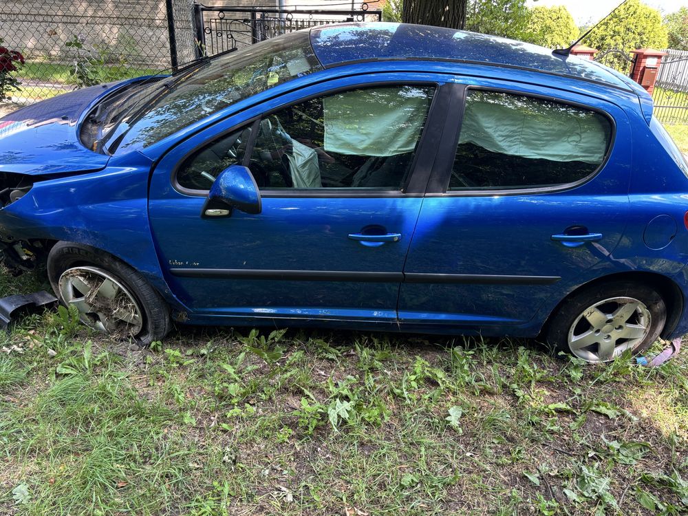 Sprzedam Auto Uszkodzone