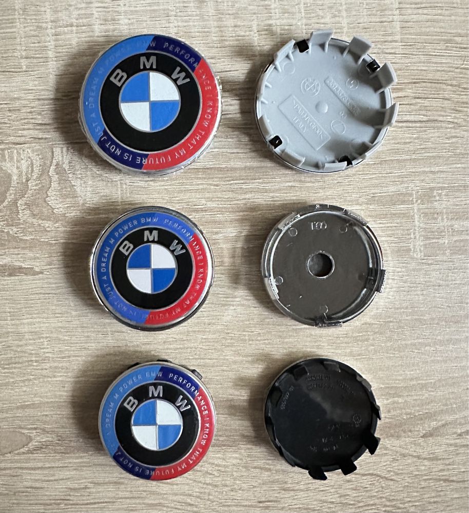 Conjunto 4 centros jantes BMW 56mm 60mm 68mm Carbono incluído