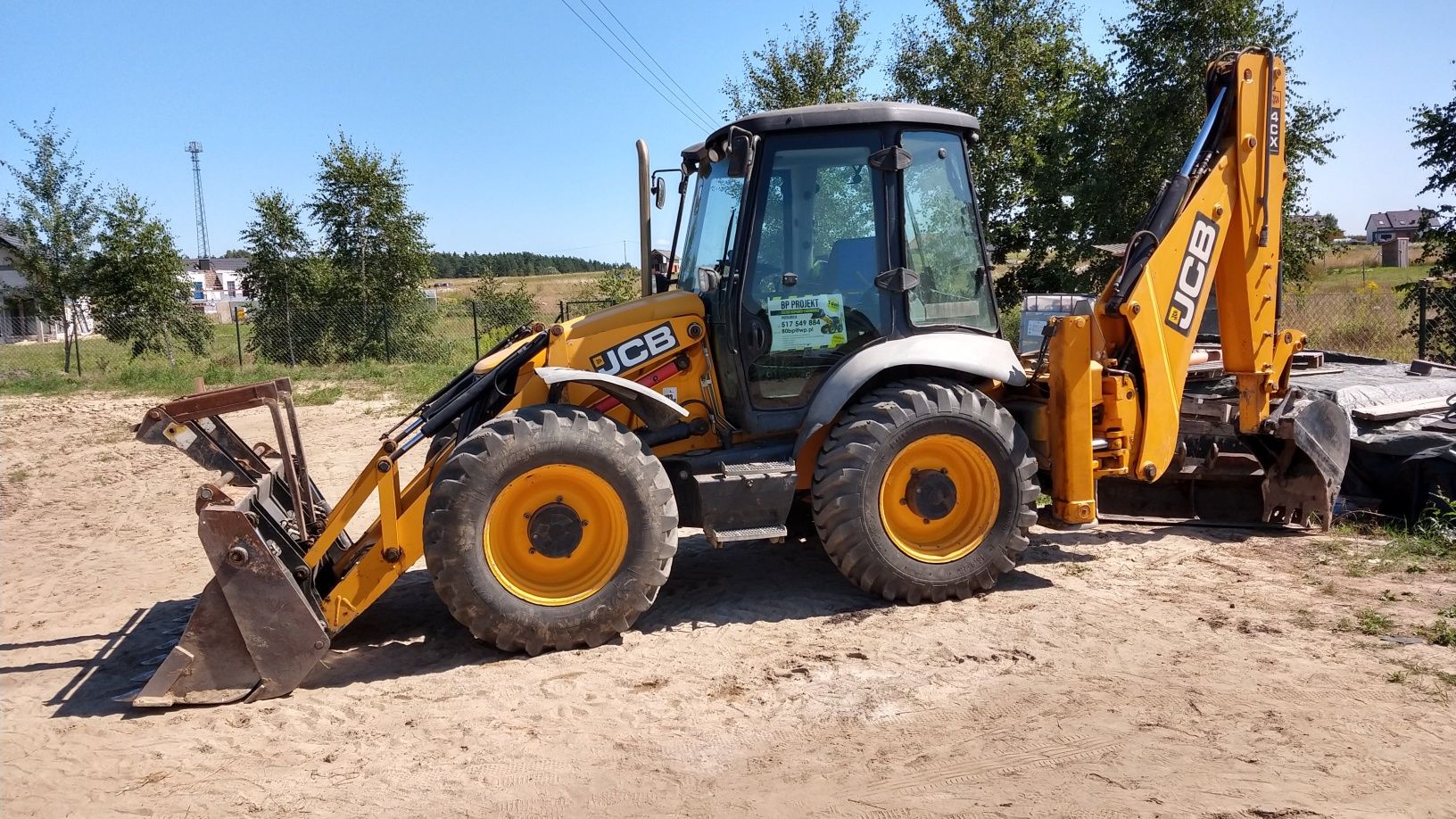 Usługi koparkoładowarką Transport