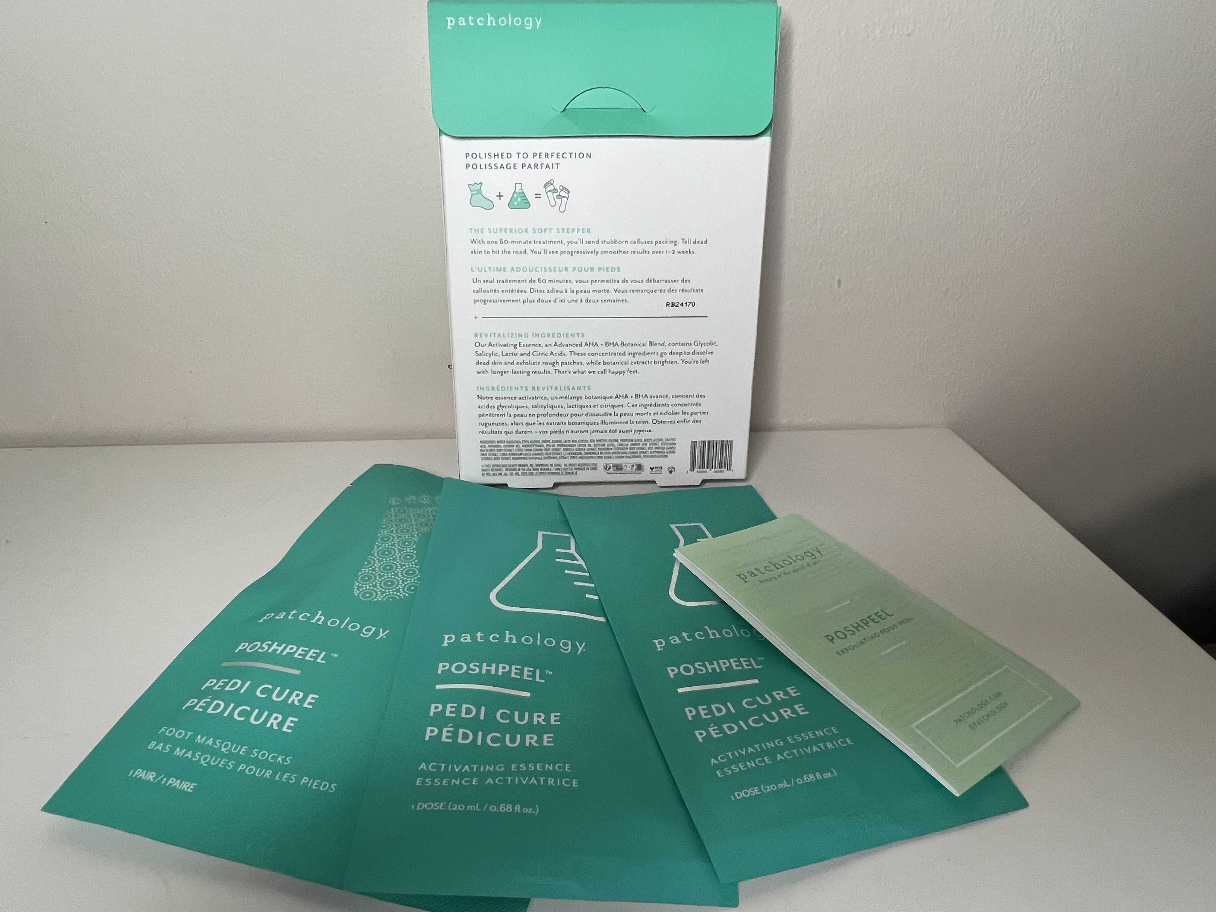 PATCHOLOGY PoshPeel Pedicure - Maska z tkaniny do stóp nowa sephora