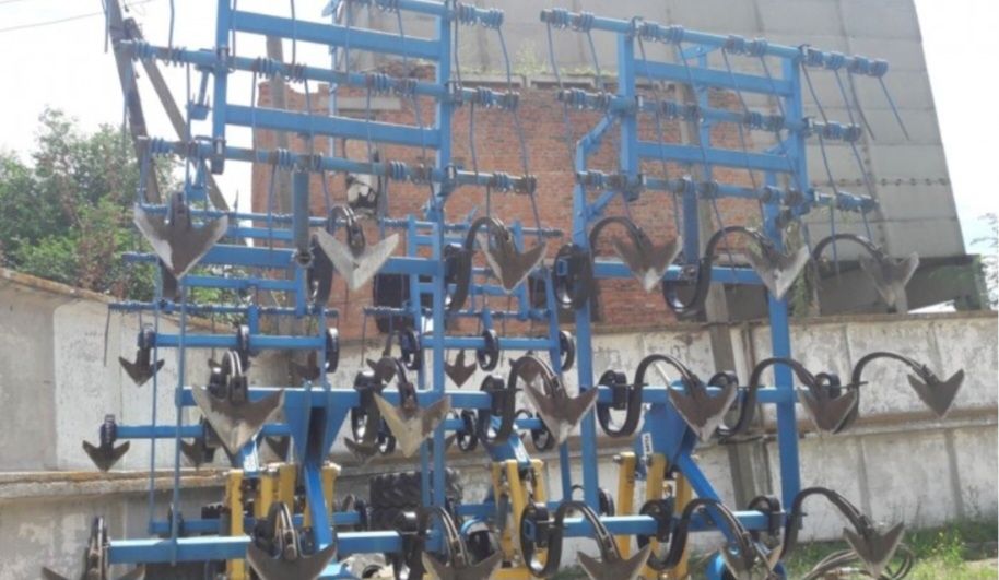 Культиватор КП-6, МАКСИМ, трьохрядний з гребінкою, АГРОТЕХ, 2015 р,в