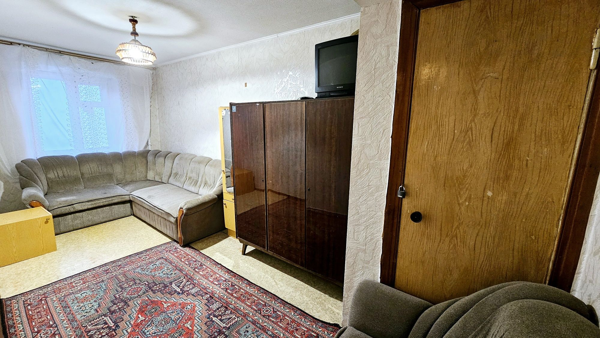 Продам двухкомнатную квартиру, Нагорный район, парк Шевченко, центр.