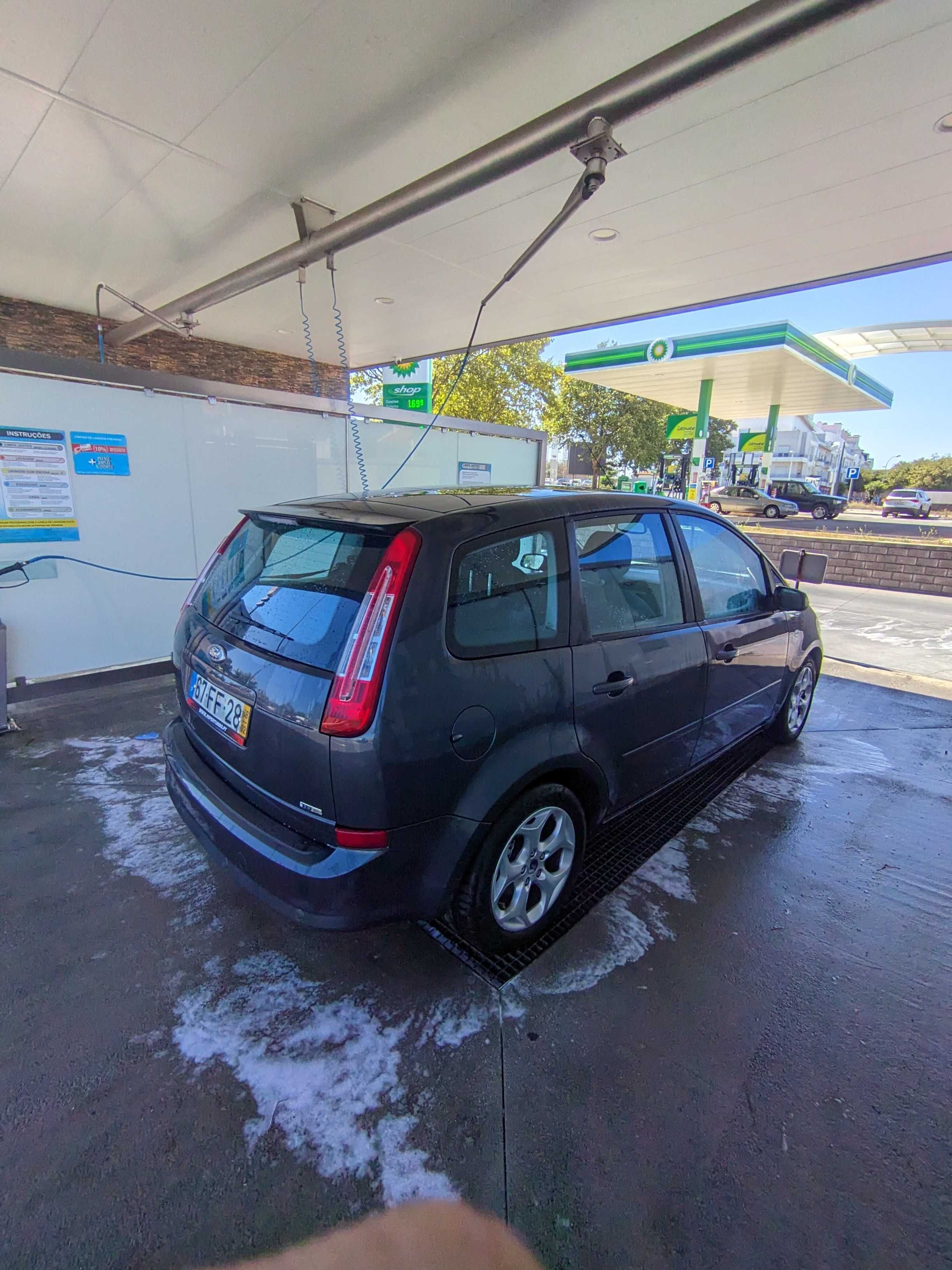 Ford c max titanium 1.6