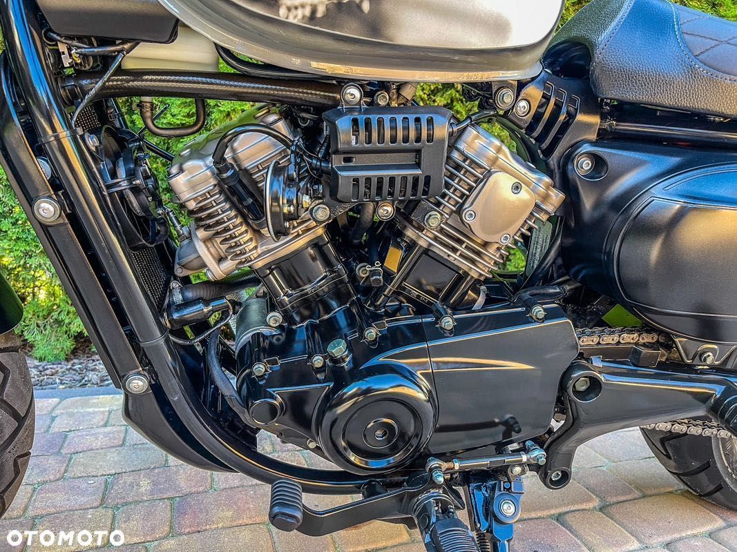 Hyosung Aquila GV 125 S KAT.B zarejestrowany 8.6k km
