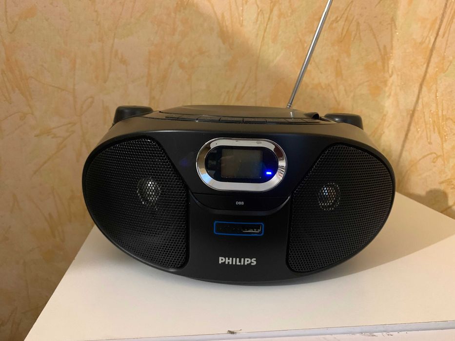 Магнітола PHILIPS AZ-382/12