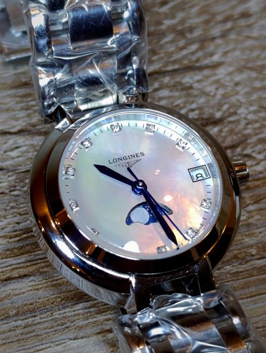 Жіночий годинник Longines PrimaLuna