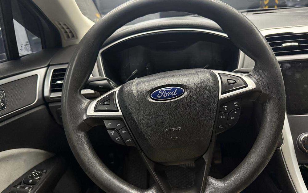Ford Fusion 2014