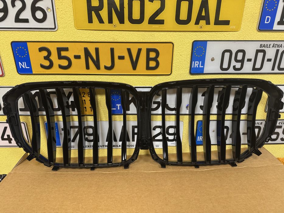 Решітка радіатора ноздрі БМВ Х5 / BMW X5 G05 2019-2022