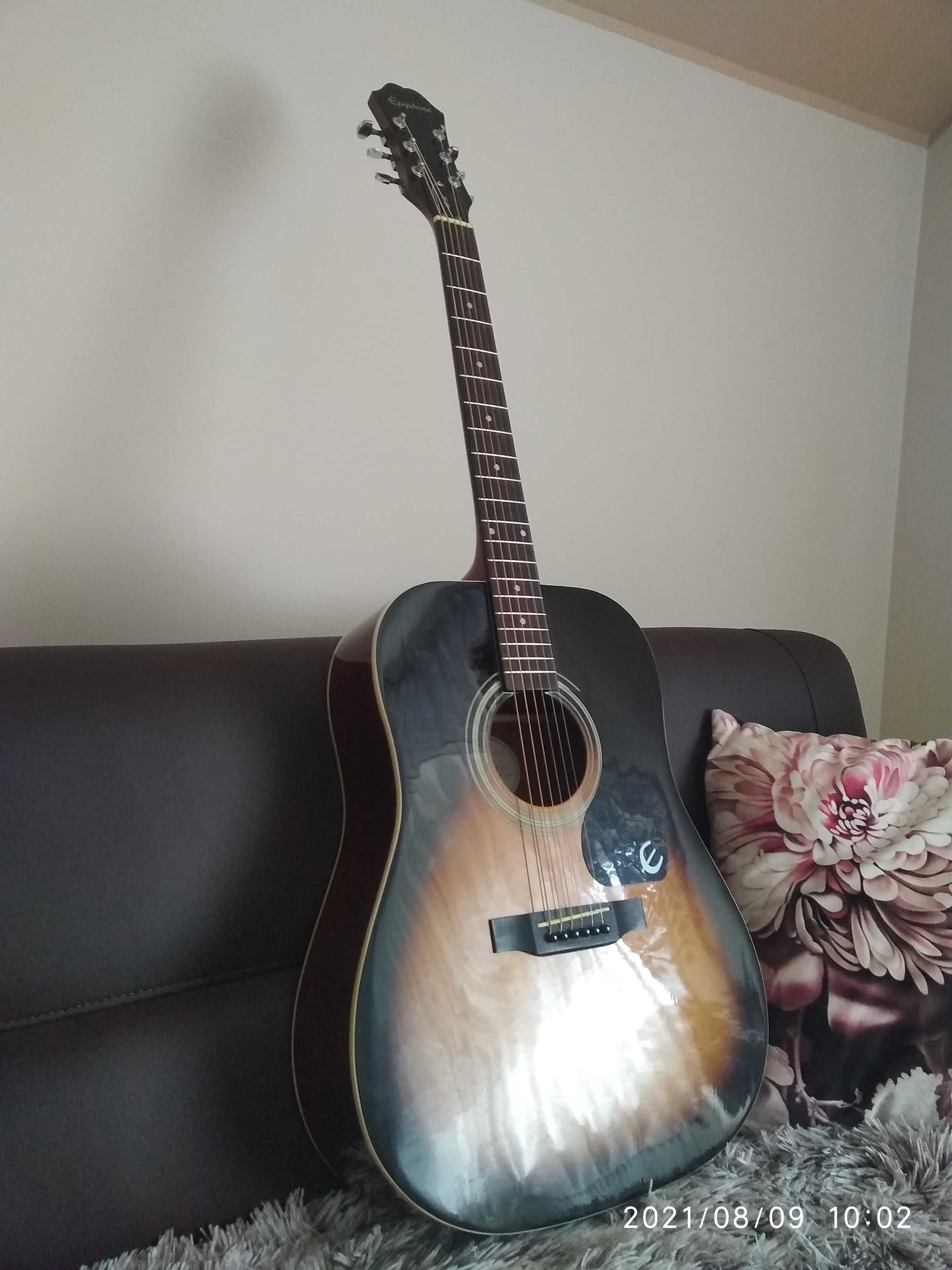 Gitara akustyczna Epiphone z akcesoriami