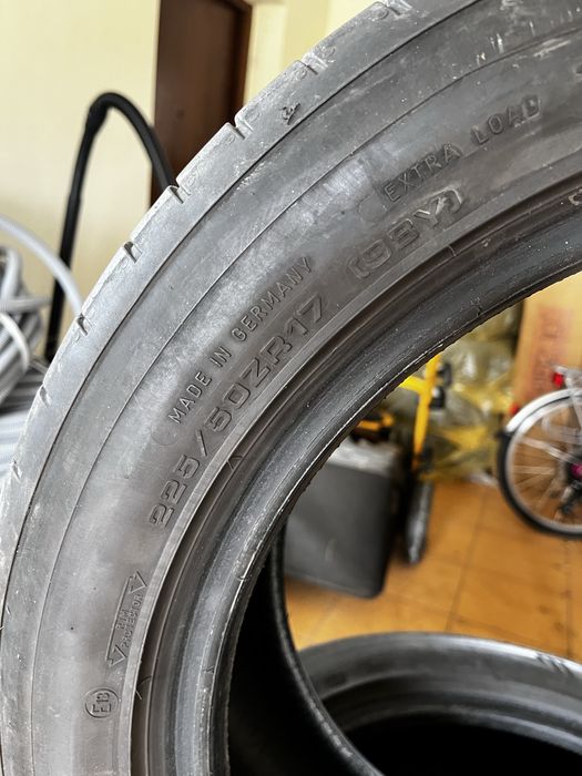 Opony letnie 225/50R17 DUNLOP Sport Maxx RT2