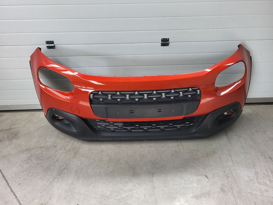 Przedni zderzak citroen c3 III + grill