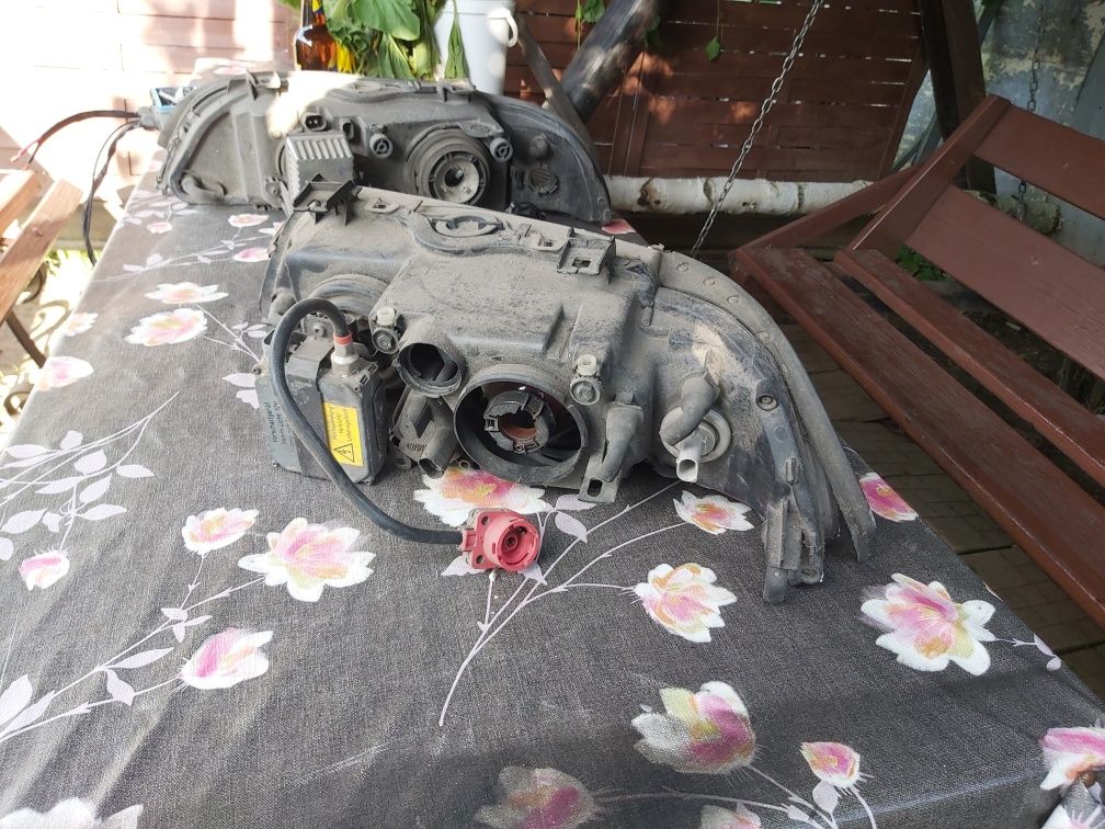 Sprzedam lampy przód  Bmw 5 e 39