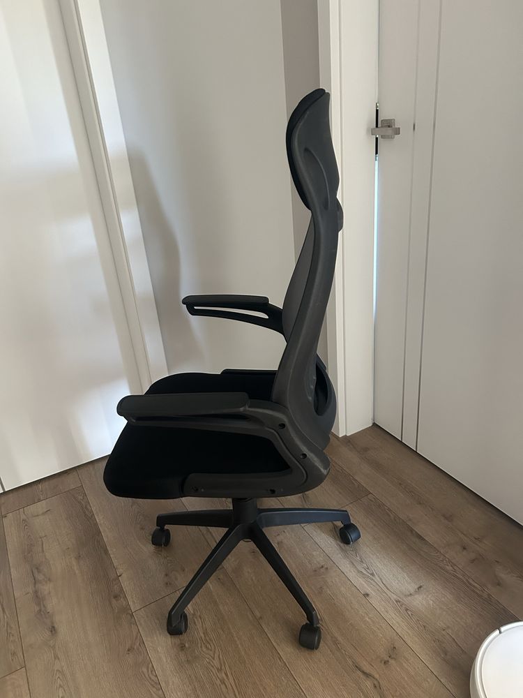 Fotel biurowy/ krzeslo biurowe