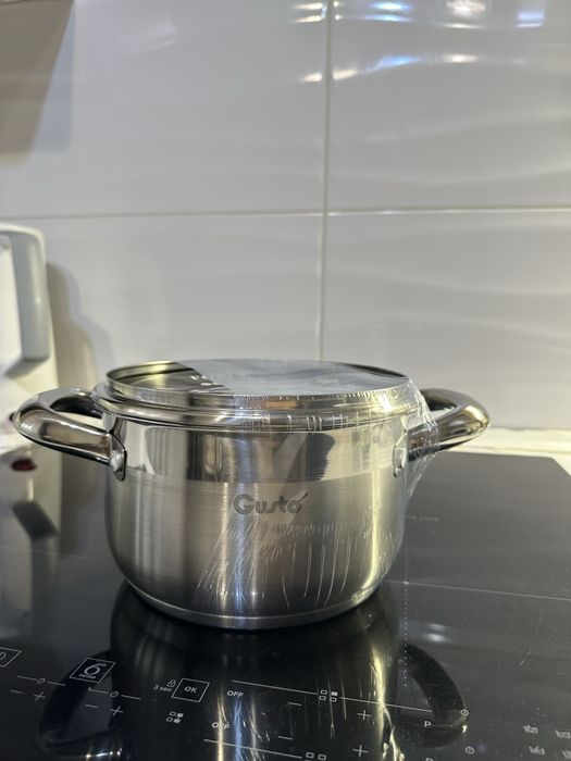 Кастрюля нержавійка 2,6 л ,3,6 л