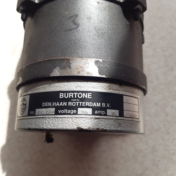 Компресор судового Тифона 24в