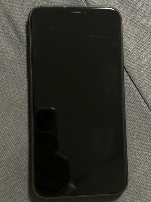 Iphone 11/ 64 GB