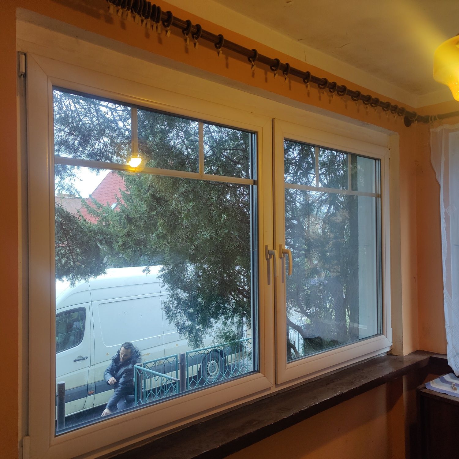 Okno PCV trzyszybowe 235x136 cm