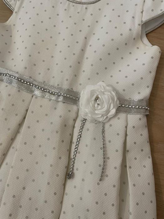 Vestido de cerimónia para criança