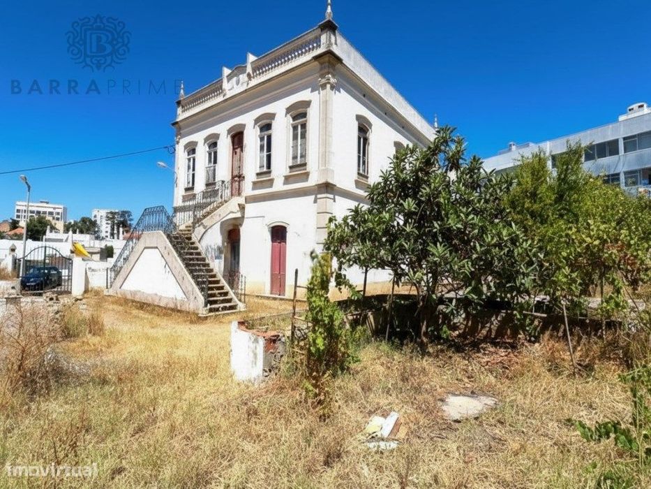 Moradia independente em Olhão