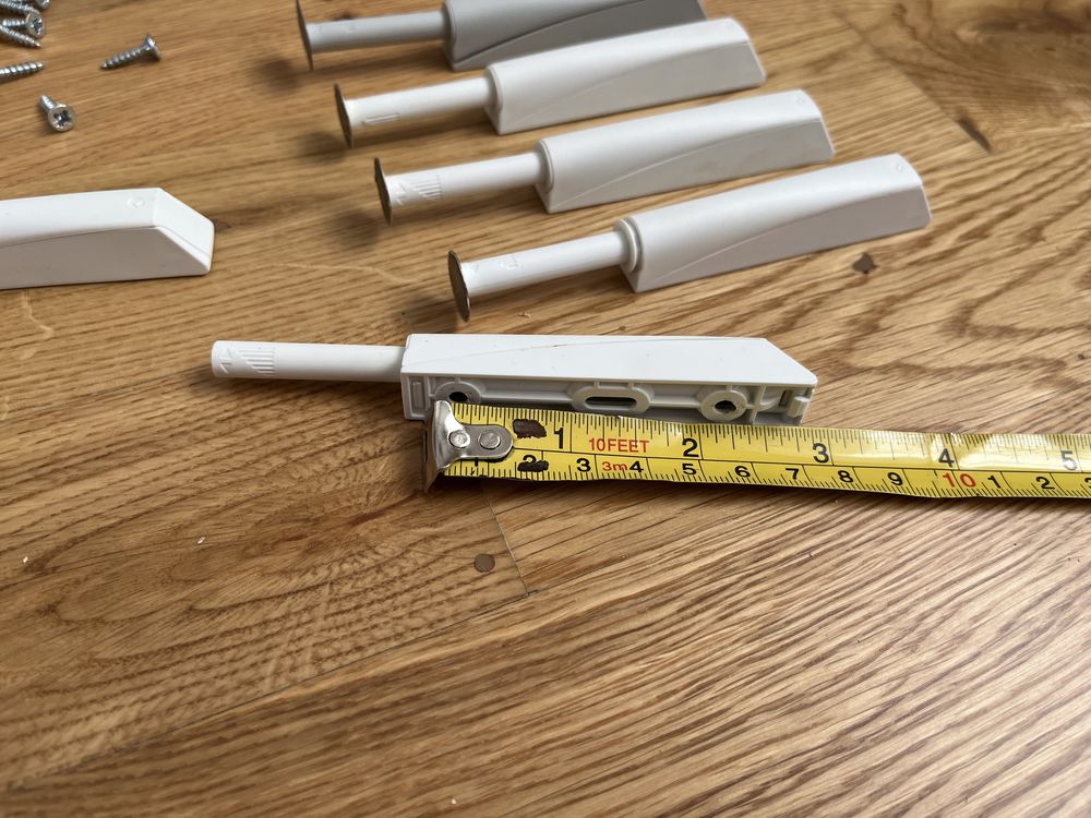 7 szt. Tipon tip-on pdbojnik meblowy