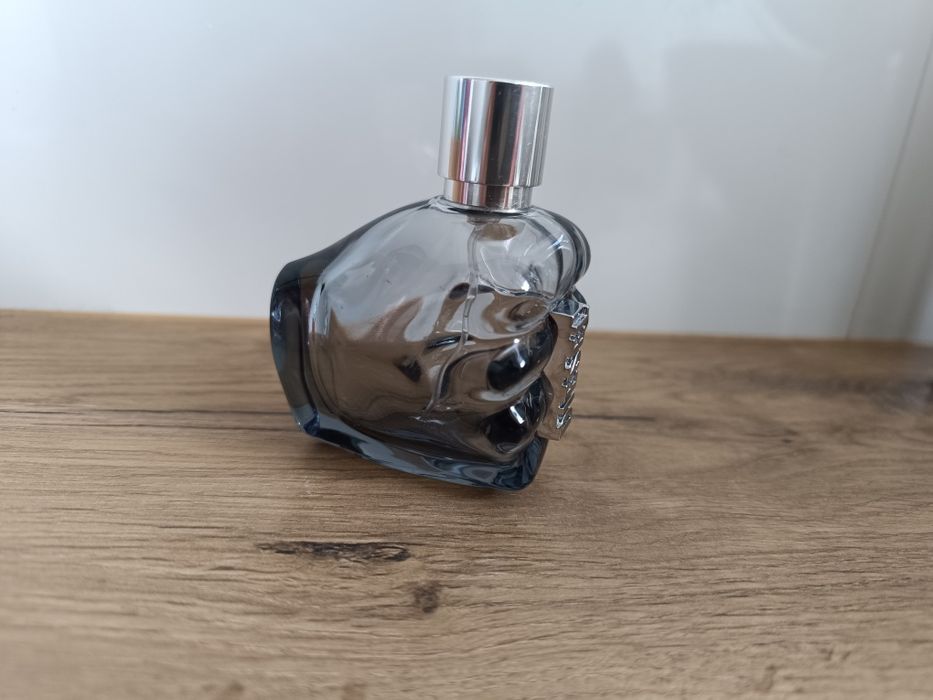 Pusty flakon po perfumach diesel only the brave