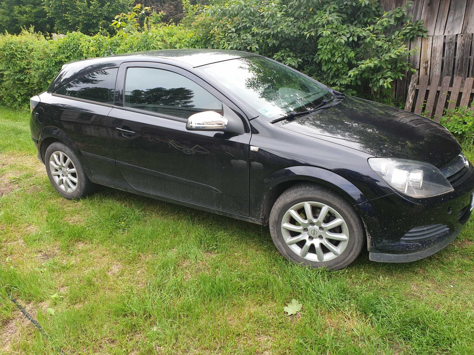 Sprzedam Opel Astra GTC 1,8 benzyna