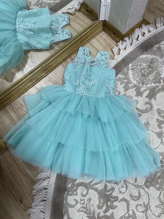 Сукні на свята дитячі