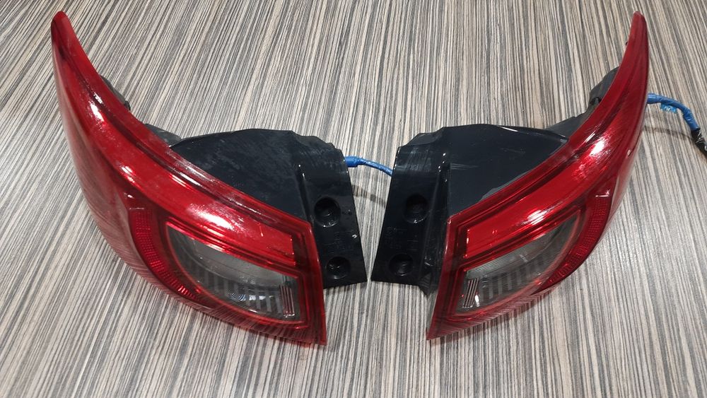 Фонари MAZDA CX-3 (DK) СХ-3 AWD фонарь комплект фонарей разборка